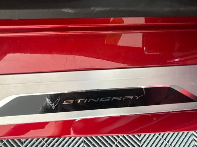 Used 2021 Chevrolet Corvette Stingray Preferred Cpe w/ Engine Appearance Package RWD image 31