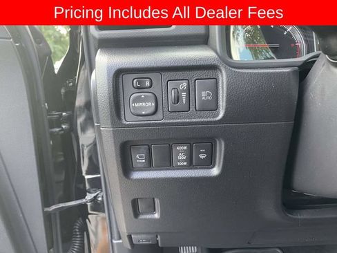 Used 2023 Toyota 4Runner TRD Off-Road Premium w/ Off Road Premium Plus Package AWD/4WD image 22
