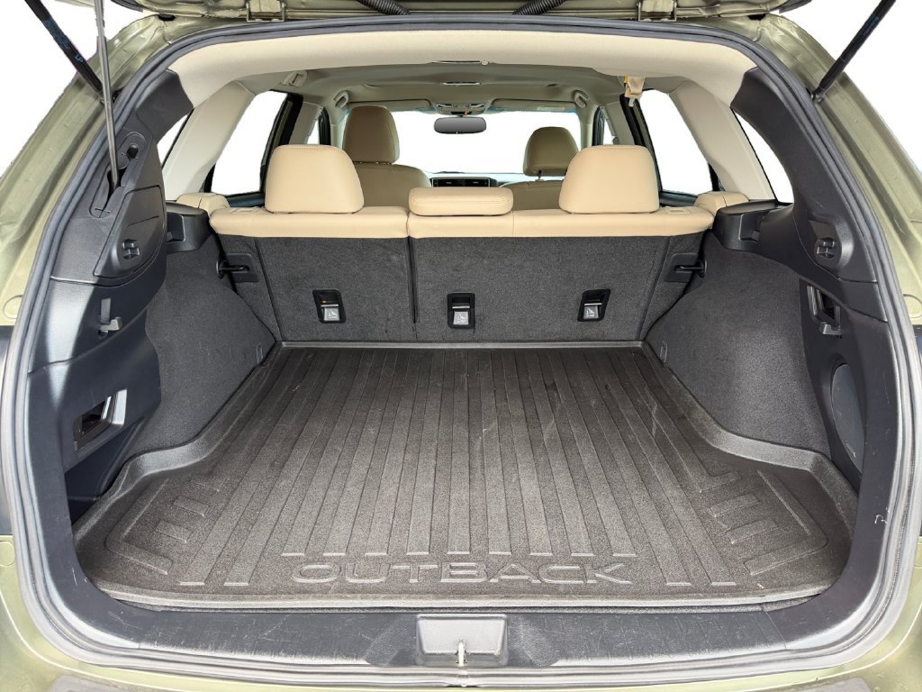 Used 2018 Subaru Outback 2.5i Limited AWD/4WD image 19