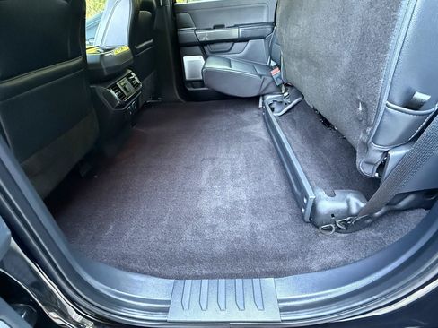 Used 2022 Ford F150 Lariat w/ Equipment Group 502A High AWD/4WD image 31