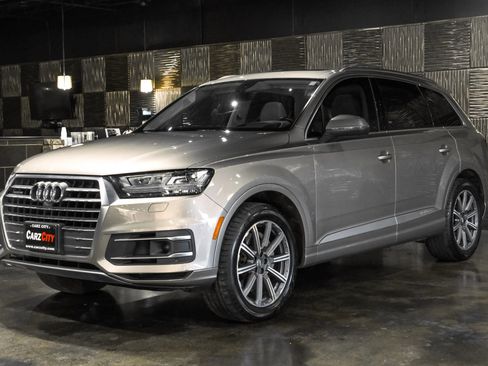 Used 2017 Audi Q7 3.0T Prestige w/ Prestige Package image 7