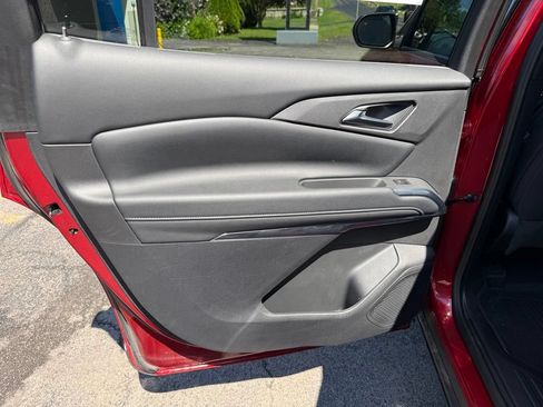 Used 2026 Chevrolet Traverse LT w/ LPO, Floor Liner Package AWD/4WD image 20
