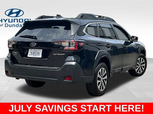 Used 2023 Subaru Outback Premium AWD/4WD image 8