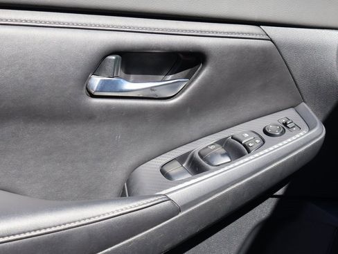 Used 2022 Nissan Sentra SV image 22