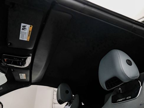 Used 2022 Mercedes-Benz SL 63 AMG 4MATIC image 49