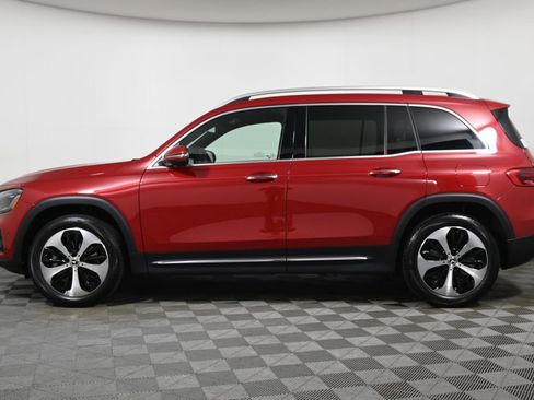 New 2026 Mercedes-Benz GLB 250 4MATIC image 2