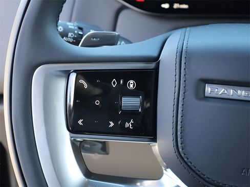 New 2026 Land Rover Range Rover SE image 29
