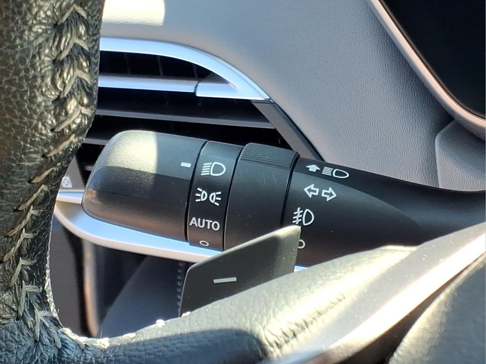 Certified 2022 Subaru Outback Limited AWD/4WD image 19
