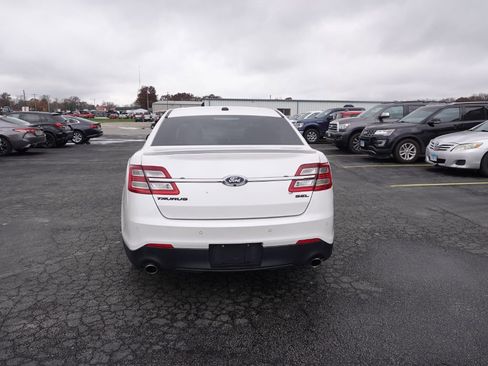 Used 2017 Ford Taurus SEL w/ Equipment Group 201A image 2