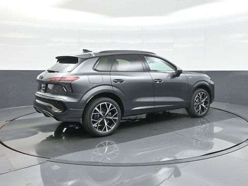 New 2026 Audi Q3 quattro 2.0T AWD/4WD image 7