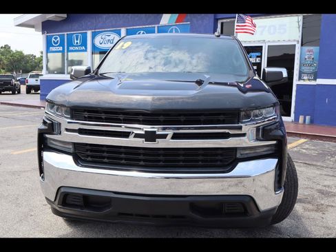 Used 2019 Chevrolet Silverado 1500 LT w/ All-Star Edition RWD image 2