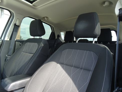 Used 2020 Ford EcoSport SE w/ SE Convenience Package FWD image 12
