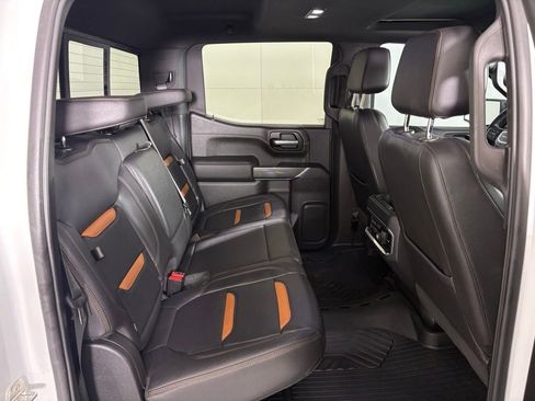 Used 2021 GMC Sierra 1500 AT4 w/ AT4 Premium Package AWD/4WD image 44