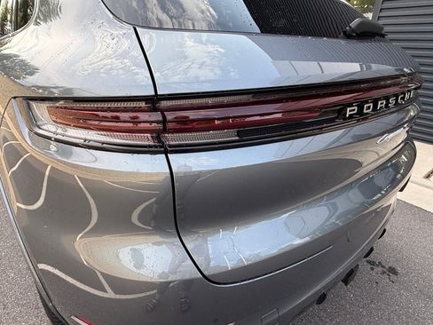 New 2026 Porsche Cayenne S AWD/4WD image 21