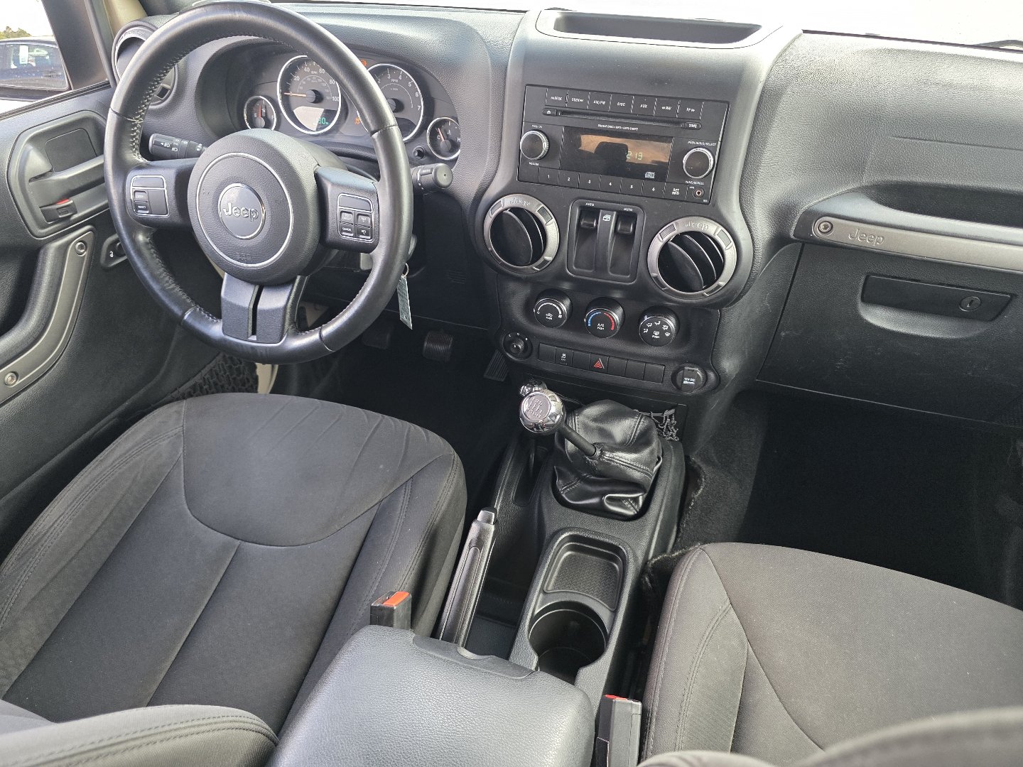 Used 2016 Jeep Wrangler Sport w/ Quick Order Package 23S AWD/4WD image 21