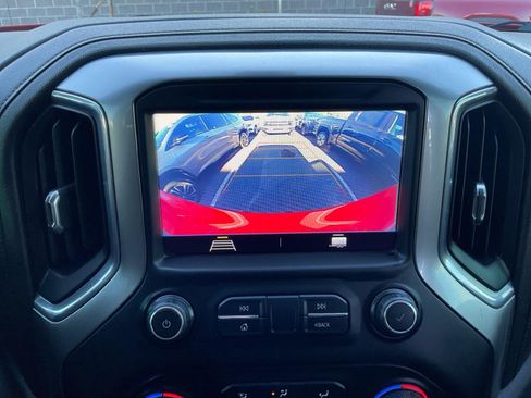 Used 2020 Chevrolet Silverado 1500 RST w/ Texas Edition AWD/4WD image 17