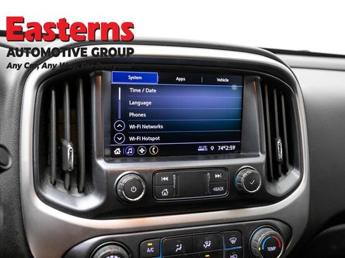 Used 2021 Chevrolet Colorado LT w/ Fleet Safety Package RWD image 19