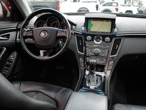 Used 2011 Cadillac CTS V image 30