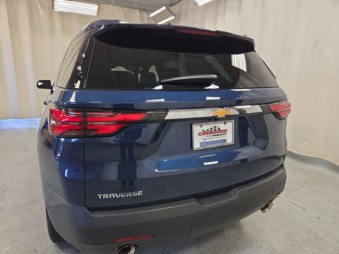 Certified 2023 Chevrolet Traverse LT FWD image 33