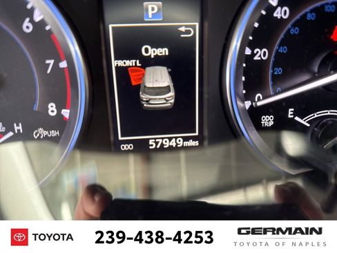 Used 2016 Toyota Highlander Limited image 24