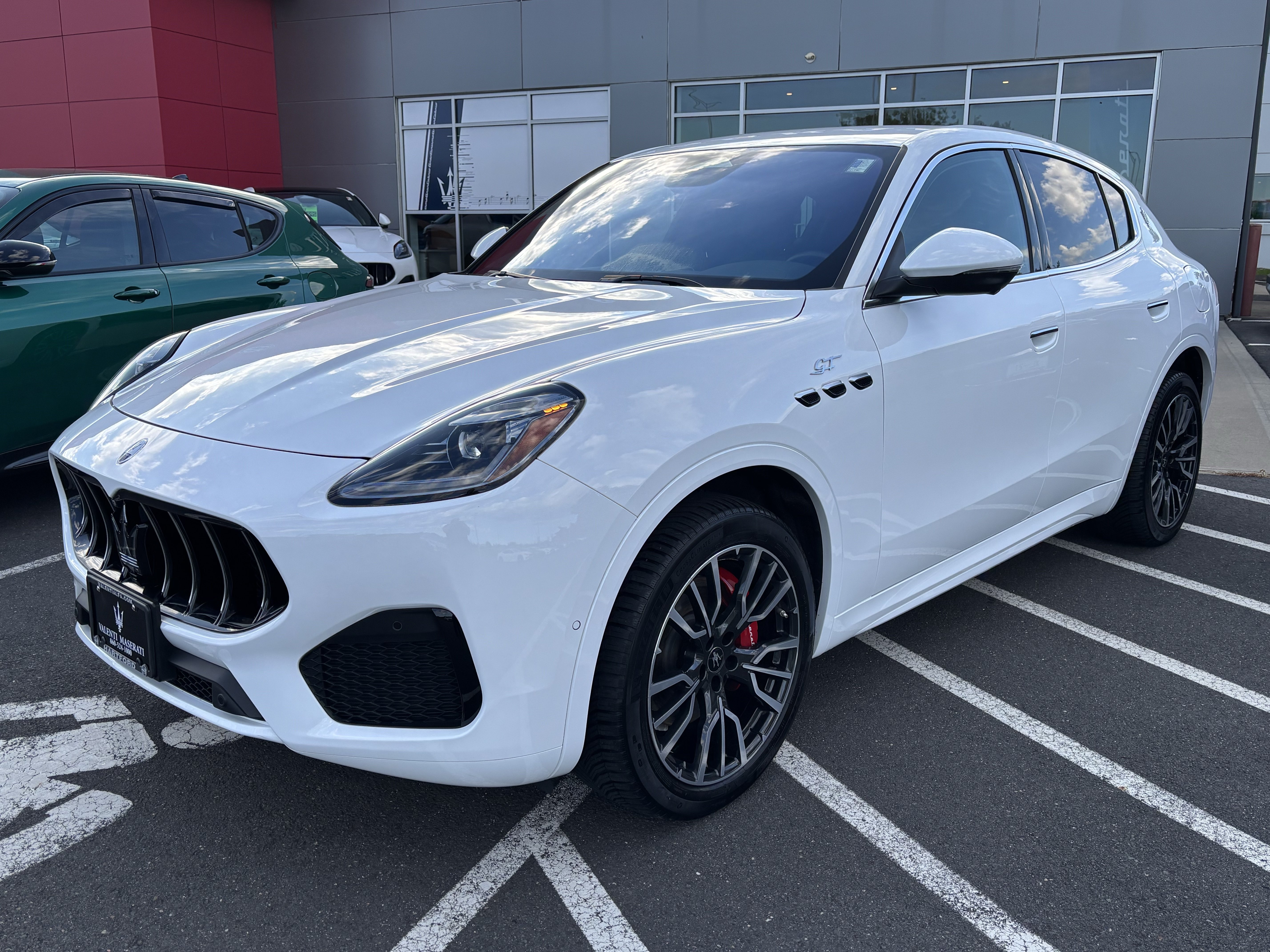 Used 2023 Maserati Grecale GT AWD/4WD image 3