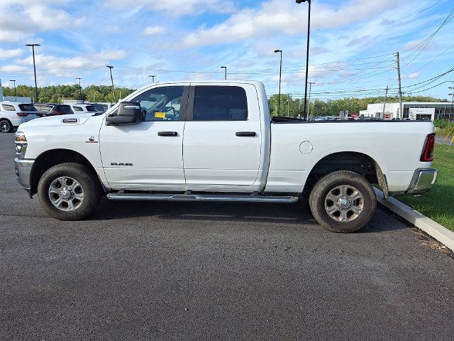 Used 2025 RAM 2500 Big Horn AWD/4WD image 4