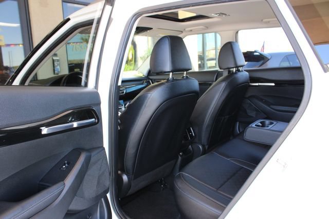 Used 2023 Kia Seltos EX AWD/4WD image 26
