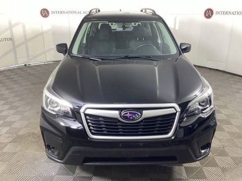 Used 2019 Subaru Forester Premium image 2