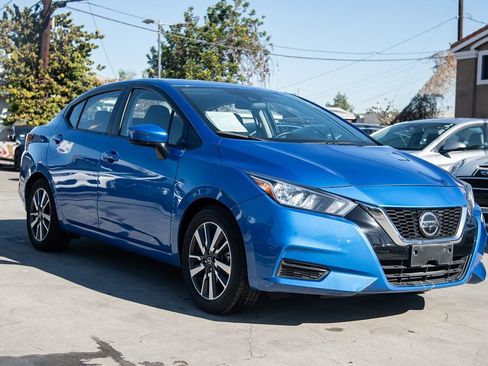 Used 2021 Nissan Versa SV image 1