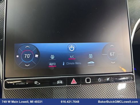 Used 2022 Mercedes-Benz C 300 4MATIC Sedan image 19