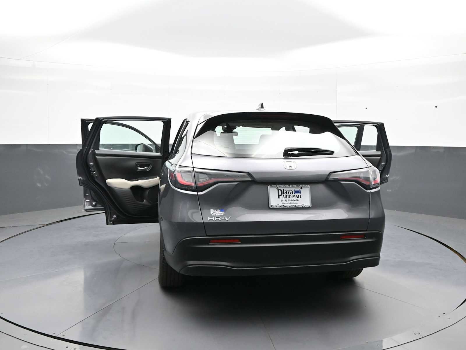Used 2024 Honda HR-V LX image 45