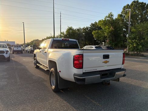 Used 2019 Chevrolet Silverado 3500 W/T w/ WT Convenience Package AWD/4WD image 3