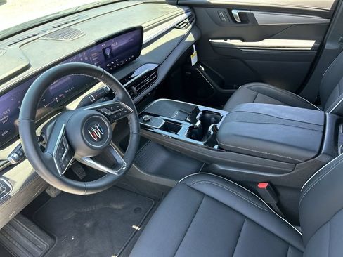New 2026 Buick Enclave Preferred w/ Power Package FWD image 10
