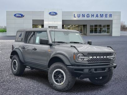 New 2023 Ford Bronco Badlands w/ Sasquatch Package