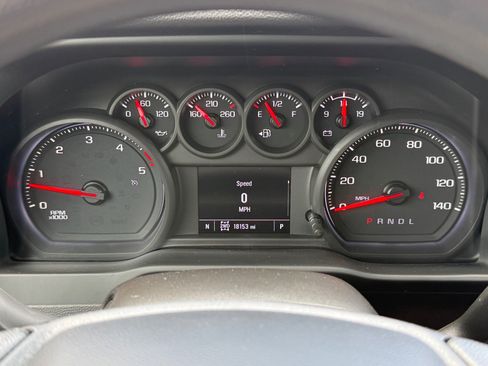Used 2024 Chevrolet Silverado 2500 Custom w/ Custom Value Package AWD/4WD image 17