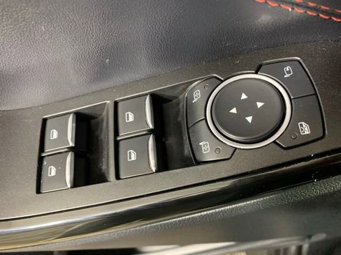 Used 2022 Ford Explorer ST-Line w/ Class IV Trailer Tow Package image 32