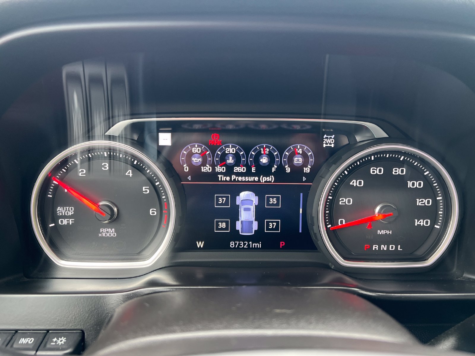 Used 2019 Chevrolet Silverado 1500 High Country w/ High Country Premium Package AWD/4WD image 10