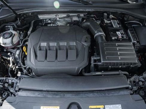 Used 2021 Audi Q3 2.0T Premium Plus w/ Premium Plus Package image 23