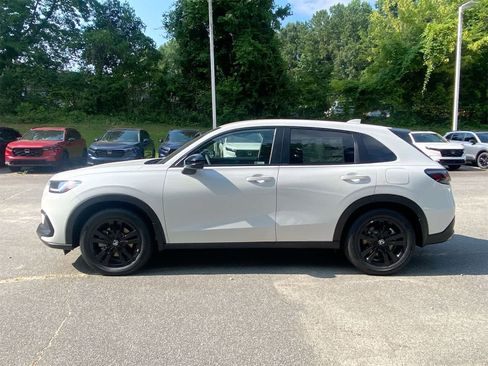 New 2026 Honda HR-V Sport image 2