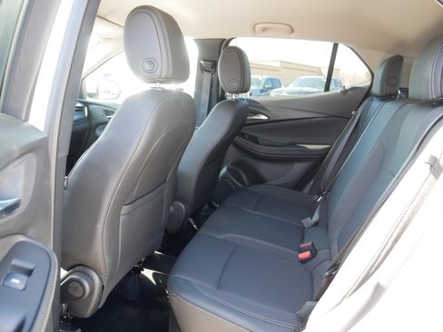 Used 2025 Buick Encore GX Preferred AWD/4WD image 35