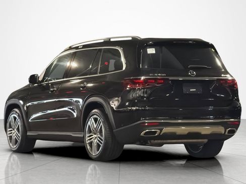 New 2026 Mercedes-Benz GLS 450 4MATIC image 3