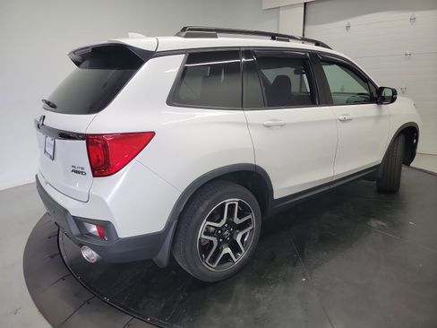 Certified 2023 Honda Passport Elite image 9