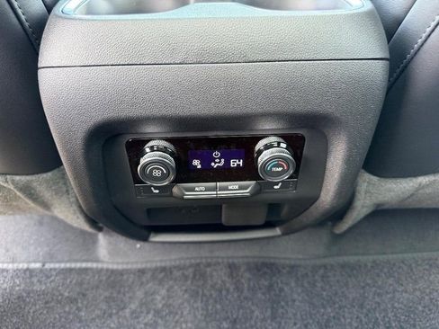 New 2026 Buick Enclave Avenir w/ Super Cruise Package image 12