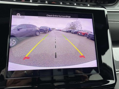 Used 2023 Jeep Grand Cherokee Altitude image 14