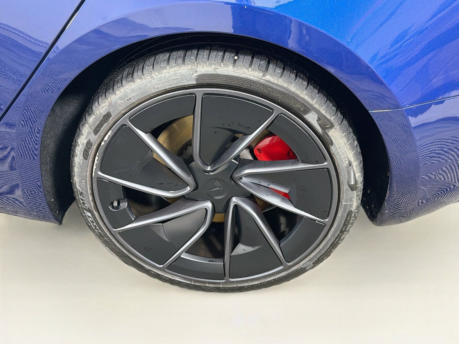Used 2025 Tesla Model 3 Performance AWD/4WD image 33