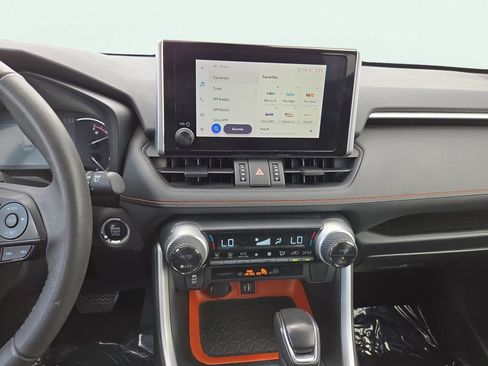 Used 2023 Toyota RAV4 Adventure image 25