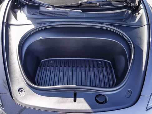 Used 2025 Tesla Model 3 Long Range image 28