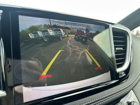 New 2026 Chrysler Pacifica Limited w/ S Appearance Package image 44