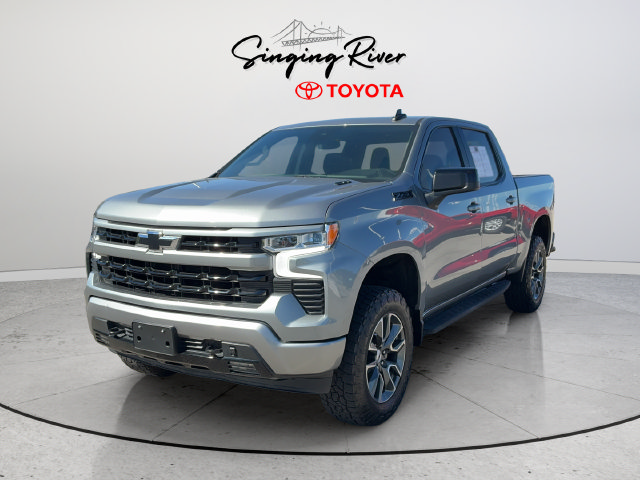 Used 2023 Chevrolet Silverado 1500 RST w/ Z71 Off-Road Package AWD/4WD image 3