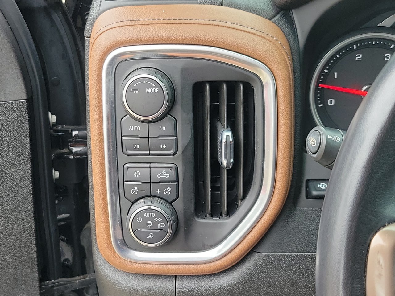 Certified 2022 Chevrolet Silverado 2500 High Country AWD/4WD image 30